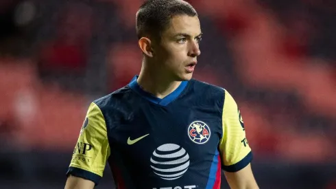 Álvaro Fidalgo se refirió al Clásico Nacional en una entrevista.