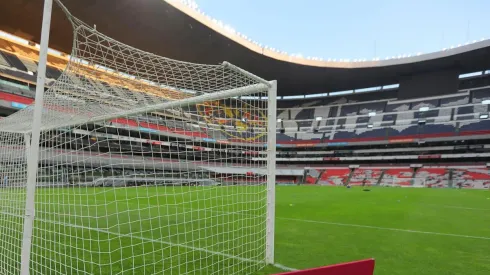 Se demora la apertura de las puertas del Estadio Azteca.