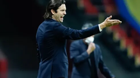 Santiago Solari y América llevan paso perfecto en el Azteca.