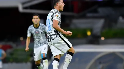 Richard Sánchez en el festejo de su gol contra Necaxa.