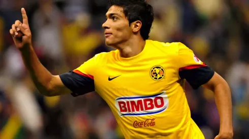 Raúl Jiménez cumplió 30 años.