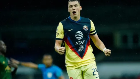 Viñas se quedará en el América por una revancha