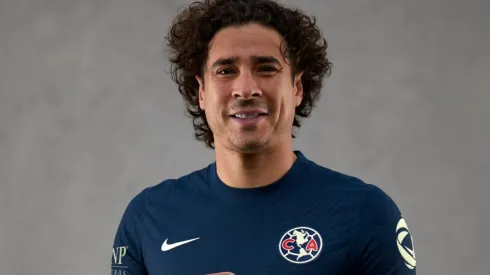 Memo presentó la que será la playera de visita del América.