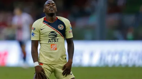 Renato Ibarra no tiene cabida en América y se le busca equipo.