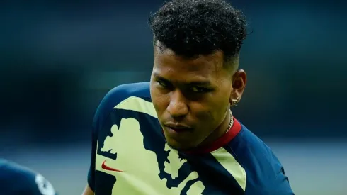 Boca vendría por Roger con una propuesta formal.