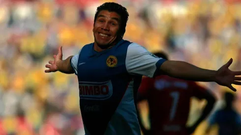 Salvador Cabañas brilló en una época complicada de América.