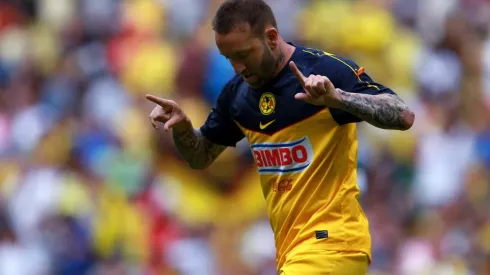 Vuoso protagonizó un accidente automovilístico en Jalisco.