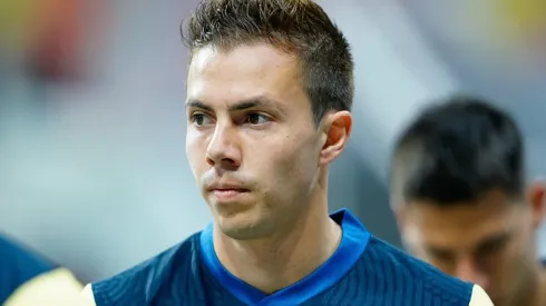 Sebastián Córdova continuará utilizando el dorsal 17.