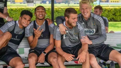 El equipo de Philadelphia aprovechó el buen gesto de América.