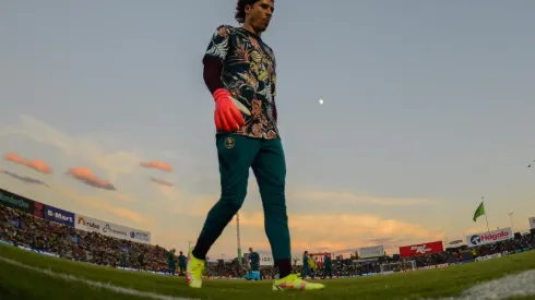 Guillermo Ochoa suma 301 presencias con América en la Liga MX.