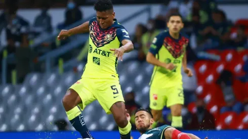 Pedro Aquino busca retomar su mejor versión en América para ser llamado en Perú.