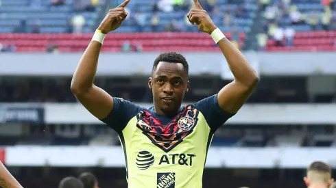 Renato Ibarra volvió con un gol, pero, aun así, no tiene el camino allanado para ser titular.