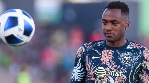 Renato Ibarra espera una nueva opinión médica antes de operarse.