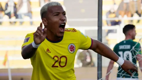Roger Martínez podría ver minutos con América tras jugar con Colombia.