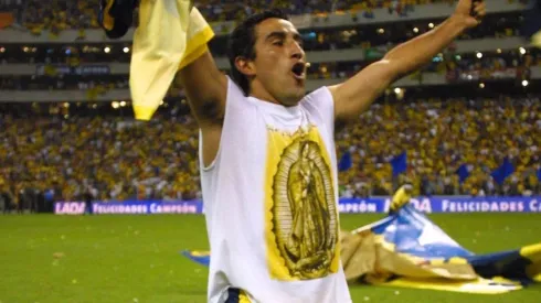 Patiño brilló con América en el título del Verano 2002.