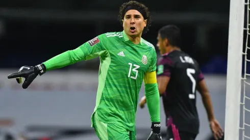 Guillermo Ochoa apunta a la titularidad con el Tricolor.