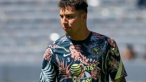 Jorge Sánchez no llega a jugar contra Santos.