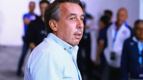 Azcárraga mantendría la confianza en Baños.