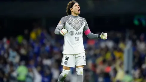 Guillermo Ochoa olvida por ahora al Tricolor y se enfoca en América.