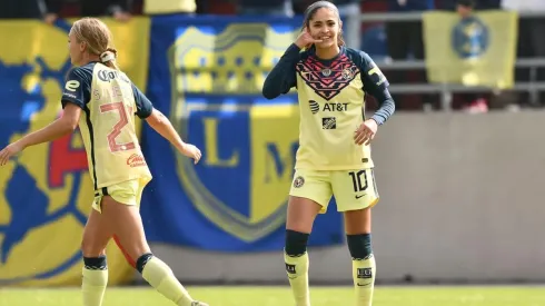 Daniela Espinosa fue la figura con tres goles.