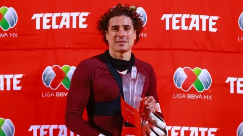 Ochoa está viviendo sus últimos en el futbol de primer nivel.