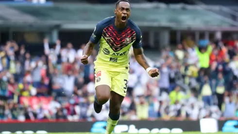 Renato Ibarra está cerca de salir de América.