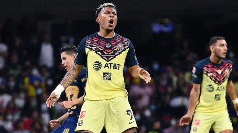 Roger Martínez está contemplado para seguir en América.