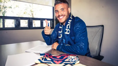 Jonathan Dos Santos es nuevo jugador azulcrema.