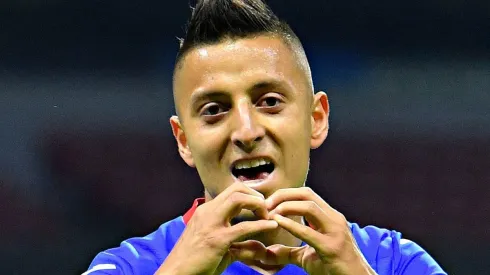 Roberto Alvarado le iba al América.