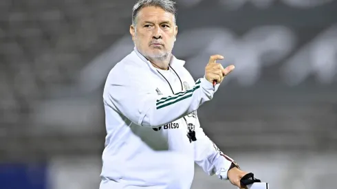 Gerardo Martino confió nuevamente en Guillermo Ochoa, en Jorge Sánchez y en Henry Martín.