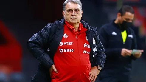 Gerardo Martino debajo de una lluvia de críticas.
