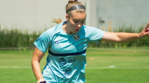 Islandesa Andrea Hauksdóttir en un entrenamiento del Club América Femenil