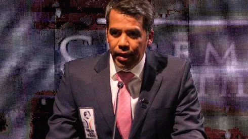 Pavel Pardo no se resistió a ventilar sus sensaciones por los actos originados en el Estadio La Corregidora.