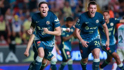 América, de a poco, se va levantando.