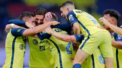 Todo es felicidad en América.