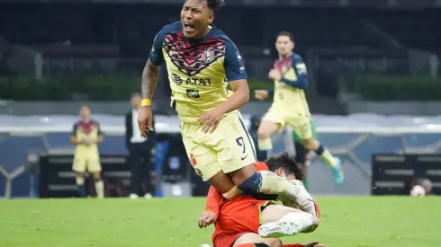 América puede reemplazar a Roger Martínez con tres jugadores.