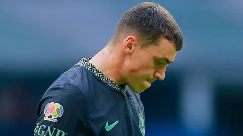 Viñas sufrió una dura entrada en el Puebla vs. América.