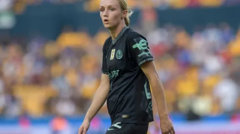 Sarah Luebbert en uno de sus últimos partidos con América Femenil.