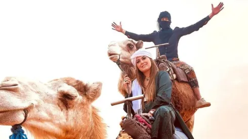 Óscar Jiménez y Mariana Echeverría llevan unas magníficas vacaciones.