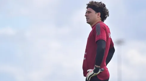 Guillermo Ochoa, en la concentración de México.
