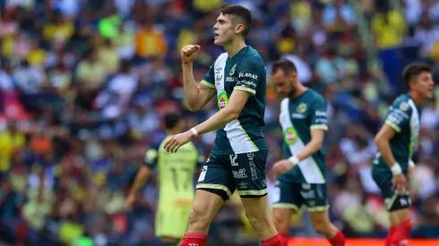 Reyes no se irá de Puebla.