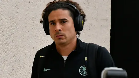 Guillermo Ochoa es baja con América.