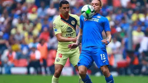 Jorge Sánchez y Jonathan Rodríguez, de adversarios a compañeros.