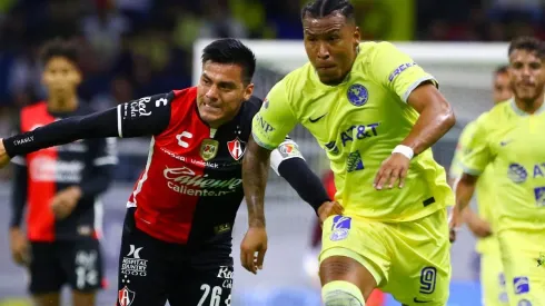 Roger Martínez solo jugó 40 minutos vs. Atlas.