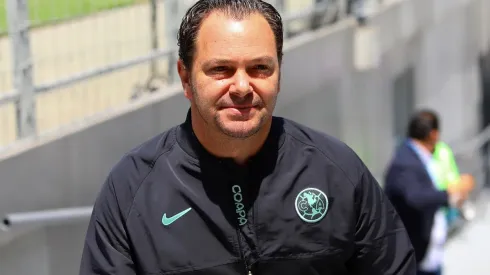 Postulan a Santiago Baños para trabajar en la FMF