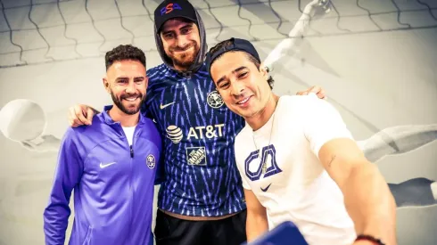 Ochoa y Layún convivieron con Mata.