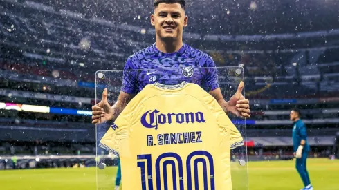 Richard Sánchez cumplió 100 partidos en América.