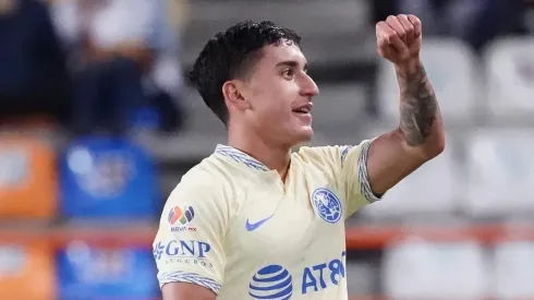 Zendejas brilla en América.