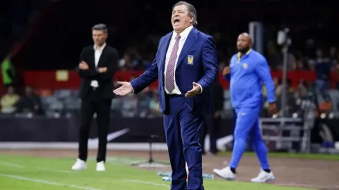 Miguel Herrera se lanzó contra los aficionados azulcremas.