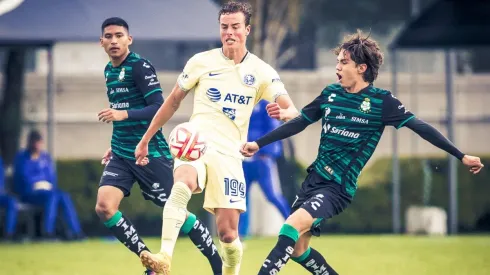 Lozano fue la figura en la Sub 20.